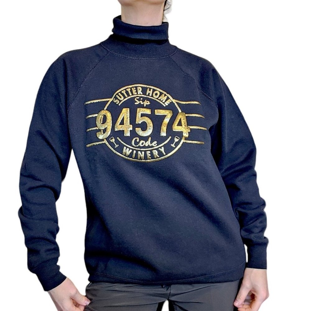 Retro 90s M Sutton Home Winery Turtleneck Sweatshirt Black Gold White Zinfandel